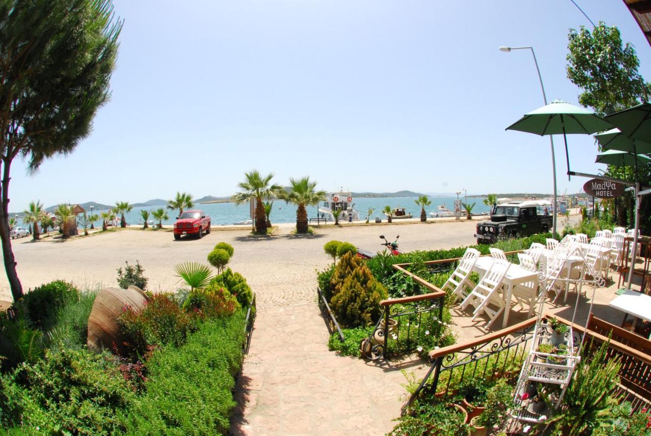Aliye Hanim Hotel Ayvalik Exterior photo