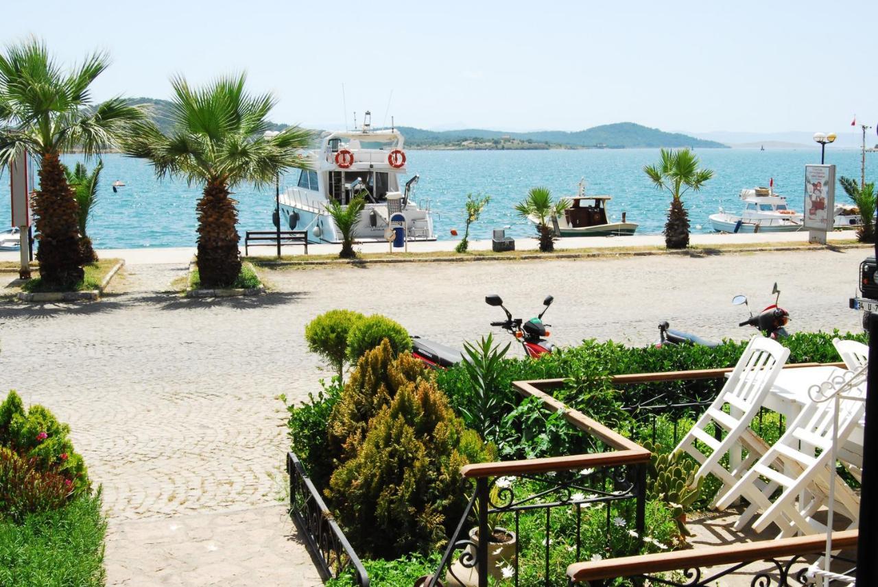 Aliye Hanim Hotel Ayvalik Exterior photo