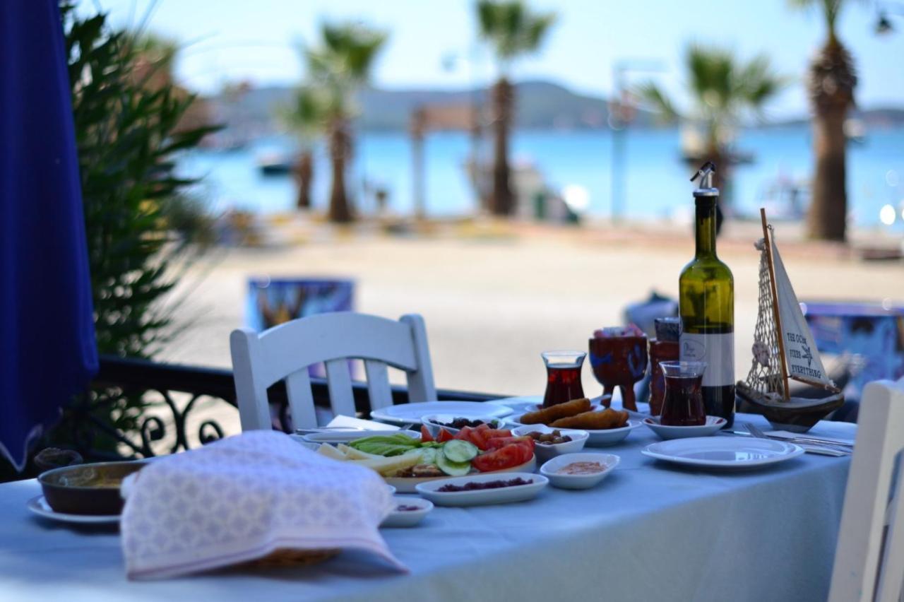 Aliye Hanim Hotel Ayvalik Exterior photo