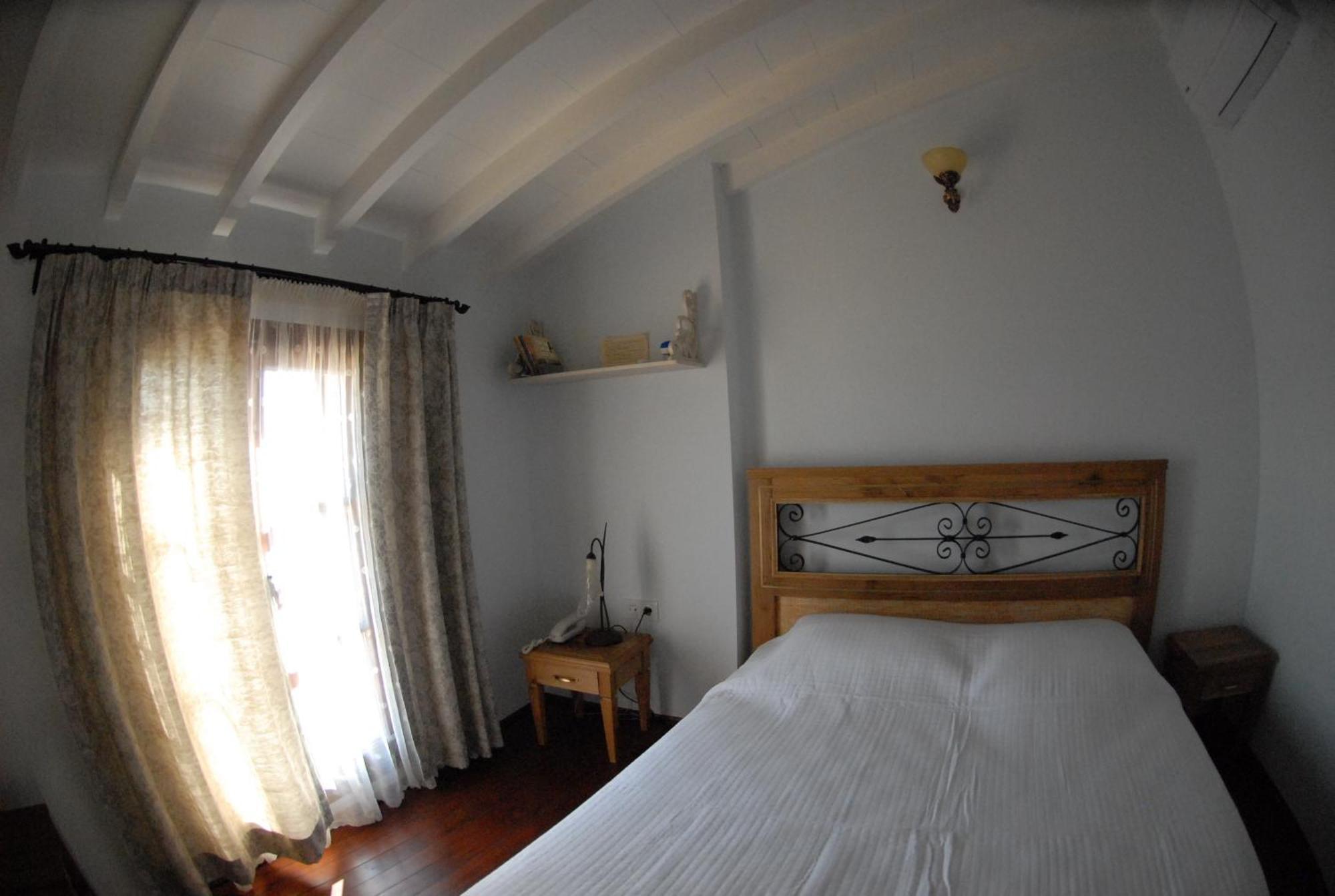 Aliye Hanim Hotel Ayvalik Exterior photo