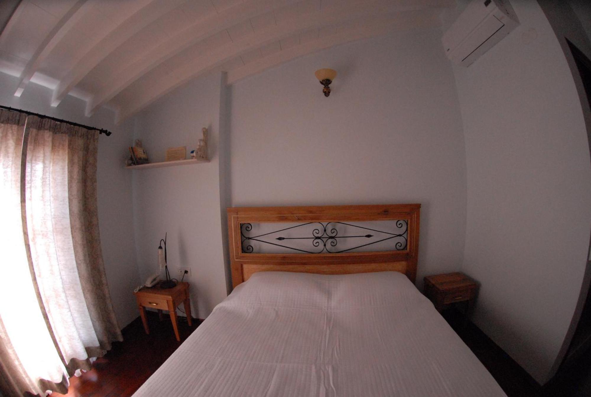 Aliye Hanim Hotel Ayvalik Exterior photo